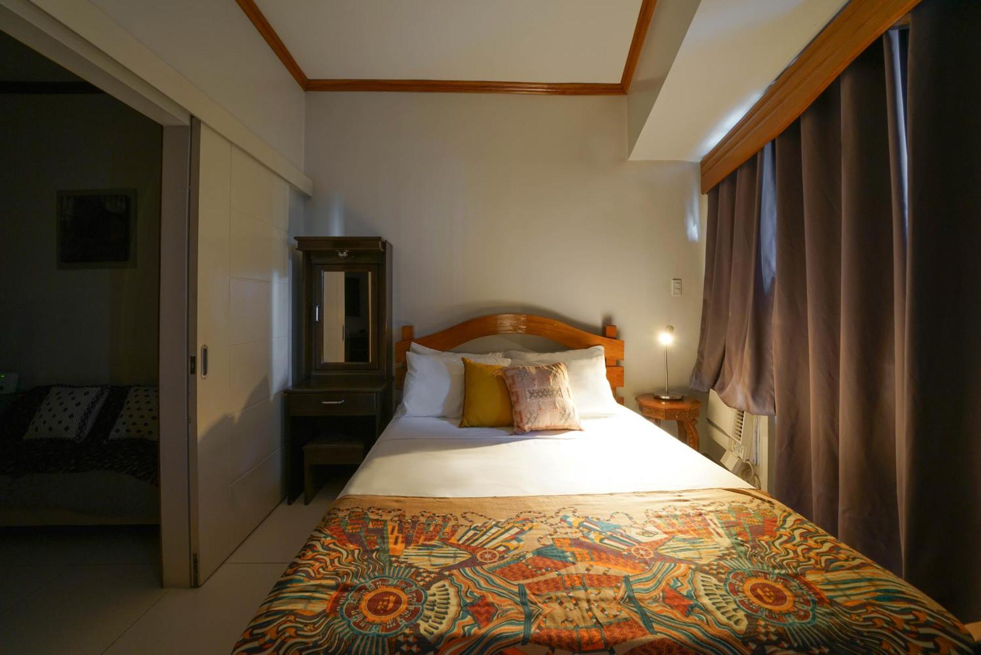 Kl Tower Makati Apartments By Ph Staycation Manila Exterior photo