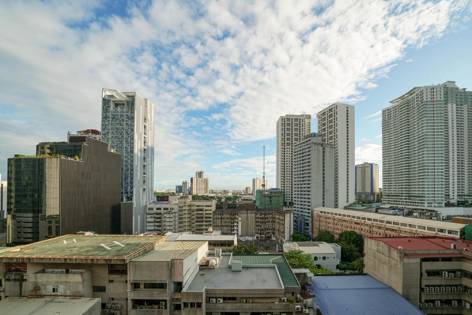 Kl Tower Makati Apartments By Ph Staycation Manila Exterior photo